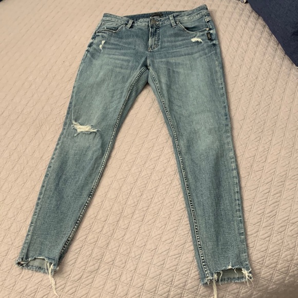 Silver Jeans - Picture 1 of 2